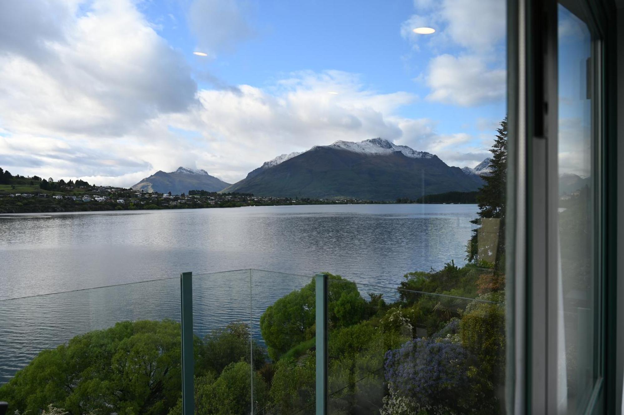 Frankton House - Queenstown Holiday Home Exterior photo
